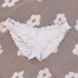 Like new Victoria’s Secret Scrunched Swim Bottoms